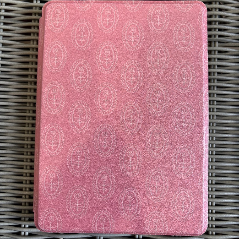 Page Kindle Case